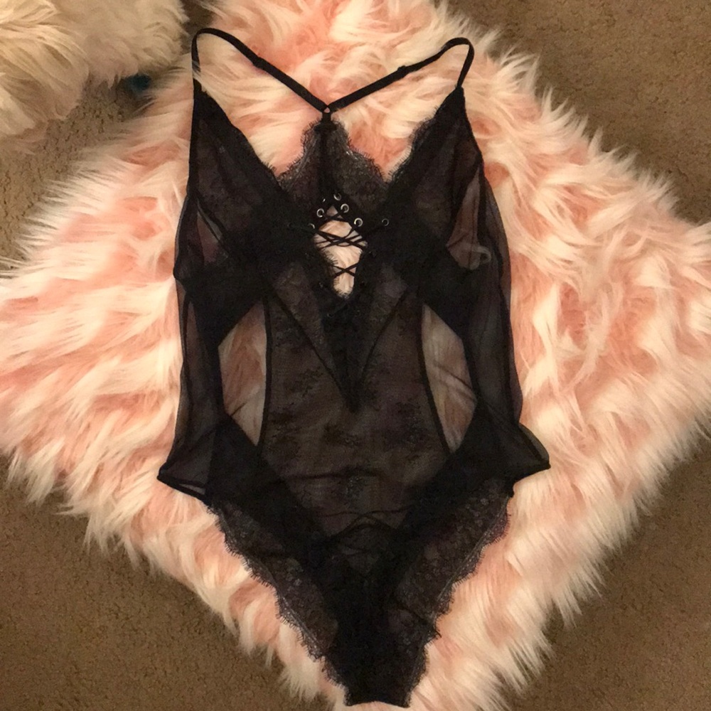 Black Victoria’s Secret teddy